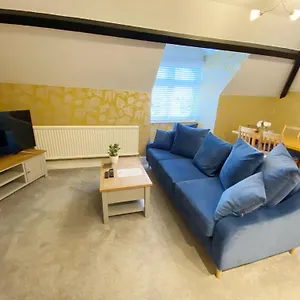 The Hut - 1 Bedroom Near The Bournemouth